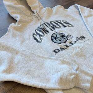 Vintage 90’s Dallas Cowboys Hoodie Sweatshirt Nutmeg Mills Size M